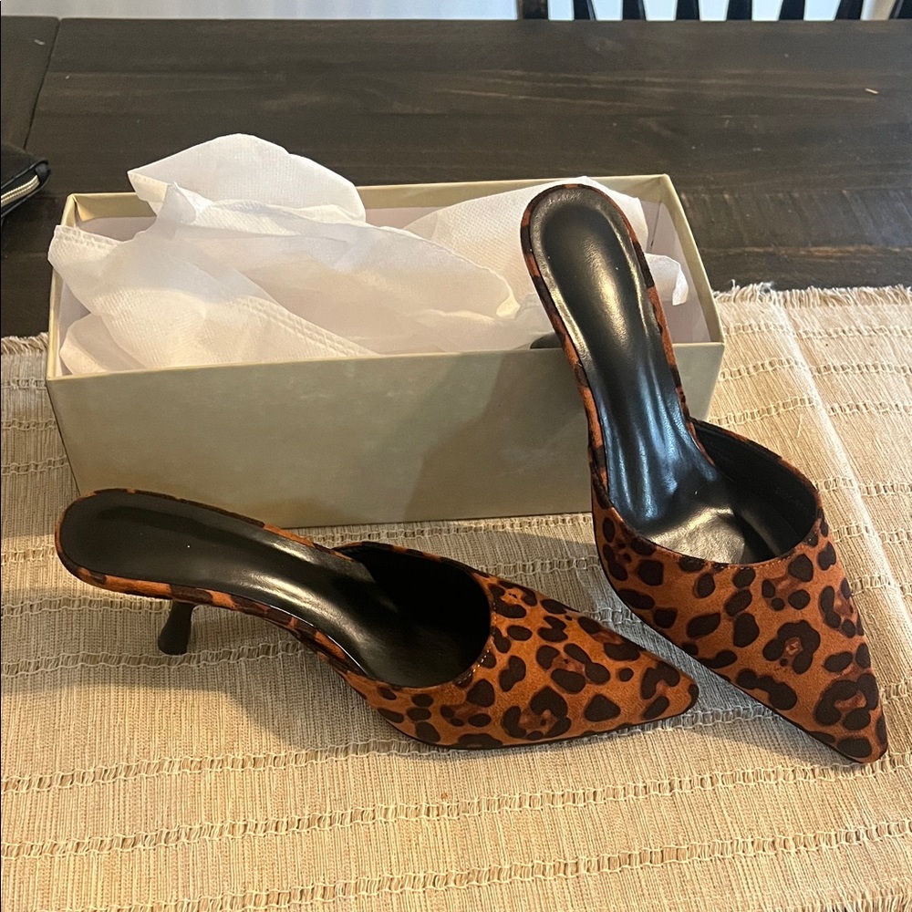 Leopard Print Women's Mules